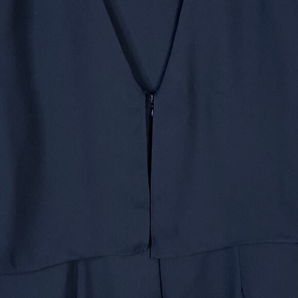 Esley Sleeveless Layered Shift Dress Black Size Small - Picture 7 of 9